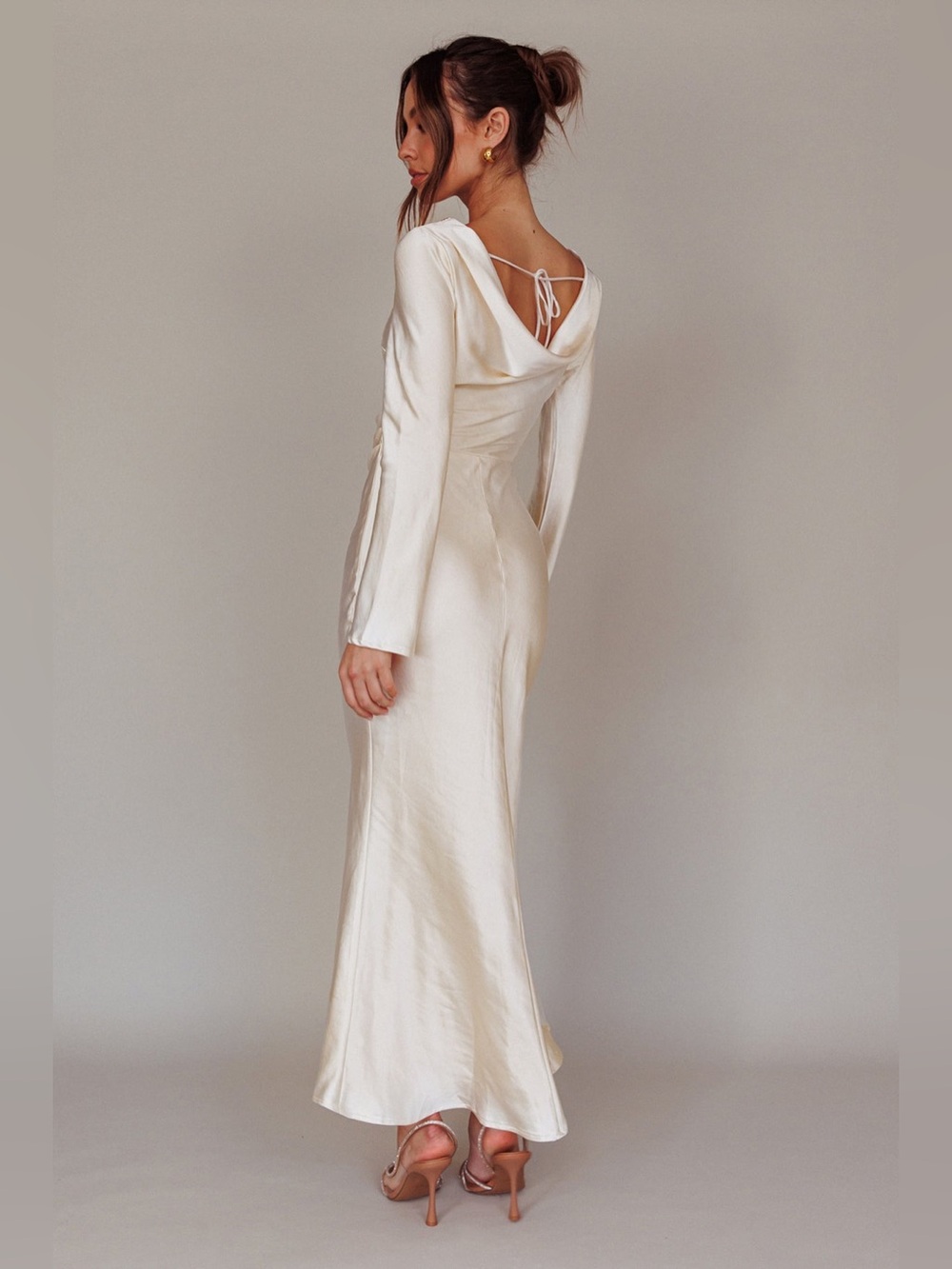 Selfie Leslie Loveland Cowl Back Midi Dress in Oyster NWT